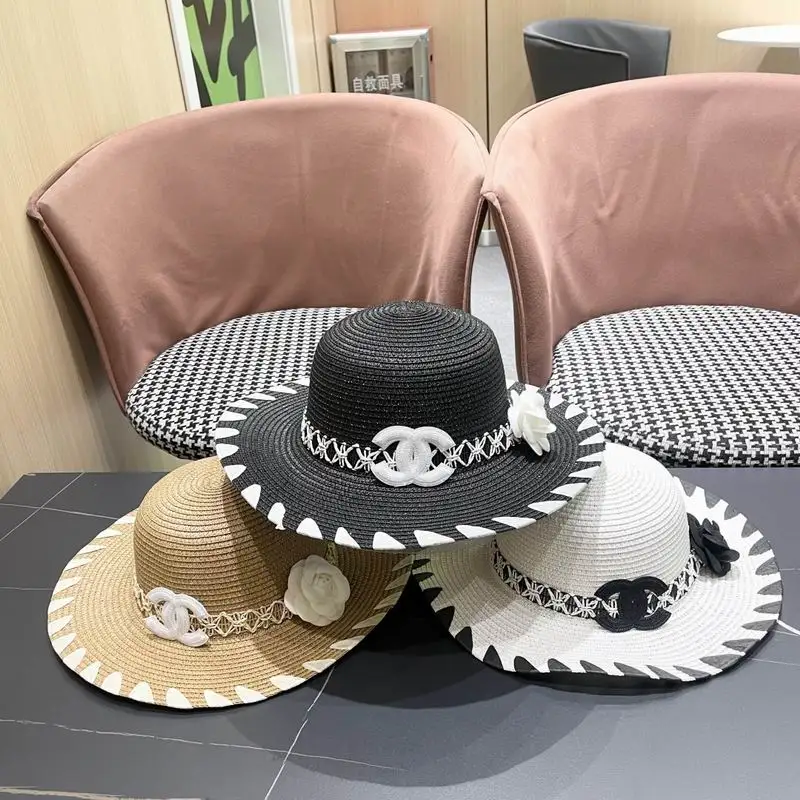 Chanel top hat 040202